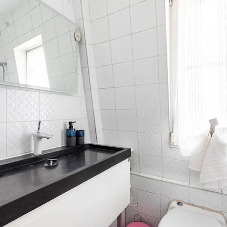 Guestready - Chic Nest Near Arc De Triomphe Apartment Paris Exterior photo